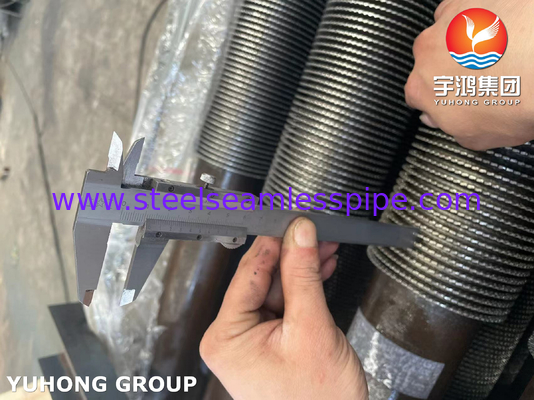 ASTM A335 Gr. P9 Сплавная стальная труба с 11Cr-плавками, зубчатые плавные трубы для печи