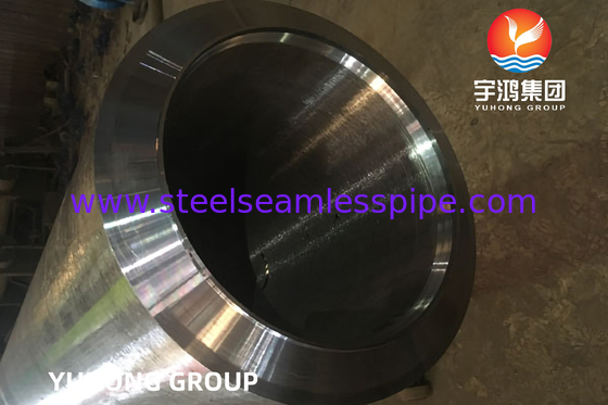 ASTM A335 / ASME SA335 P9 Сплавная сталь бесшовная труба черная краска с бифлевым концом