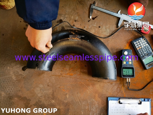 ASTM A234 WP22 CL1 / CL3 Сплавная сталь Приспособление для заднего бедра 180° Локоть Черная краска
