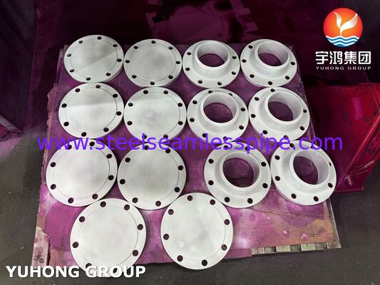 Фланцевая заглушка из аустенитной нержавеющей стали ASME SA182 F304 для промышленных трубопроводных систем, соответствующая стандарту ASME B16.5