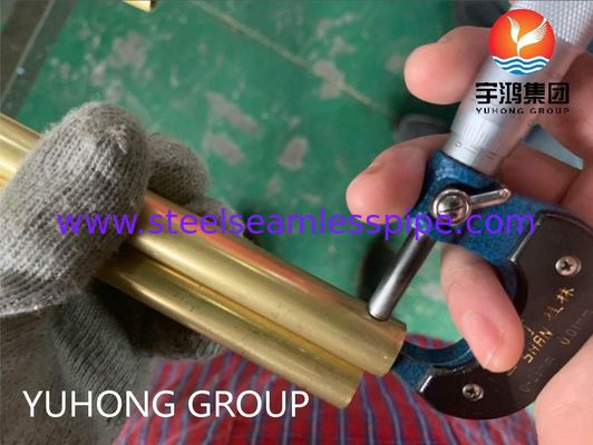 ASTM B111 C68700 Бесшовная трубка из медного сплава для применения в Теплообменниках и конденсаторах