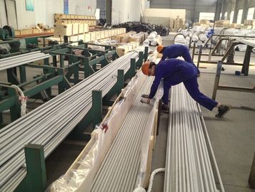 Пробка нержавеющей стали безшовная, ASTM A213 TP310S/310H, 25,4 x 2,11 x 6096mm, замаринованная, обожженная, деревянная упаковка случая.